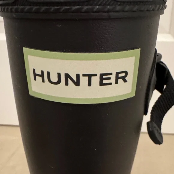 Hunter Classic kids Black Boots - Picture 2 of 6